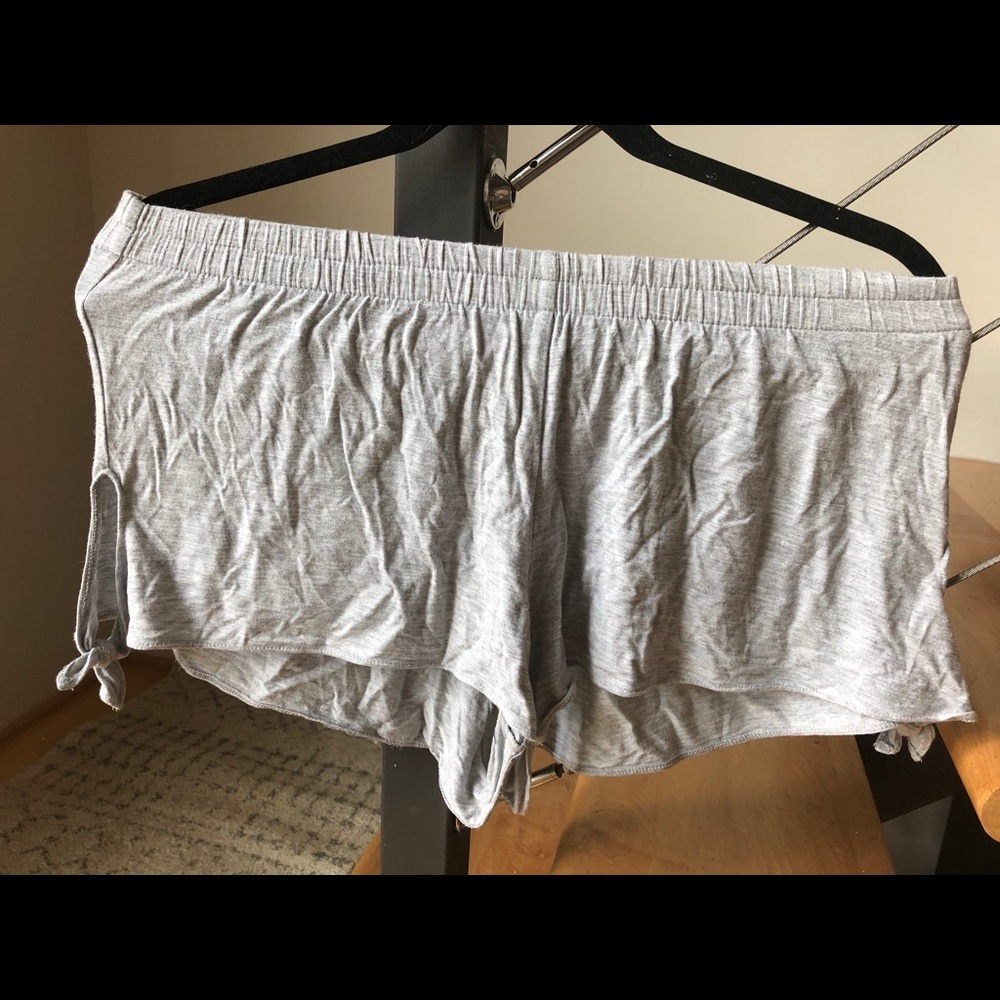 Grey Aerie shorts